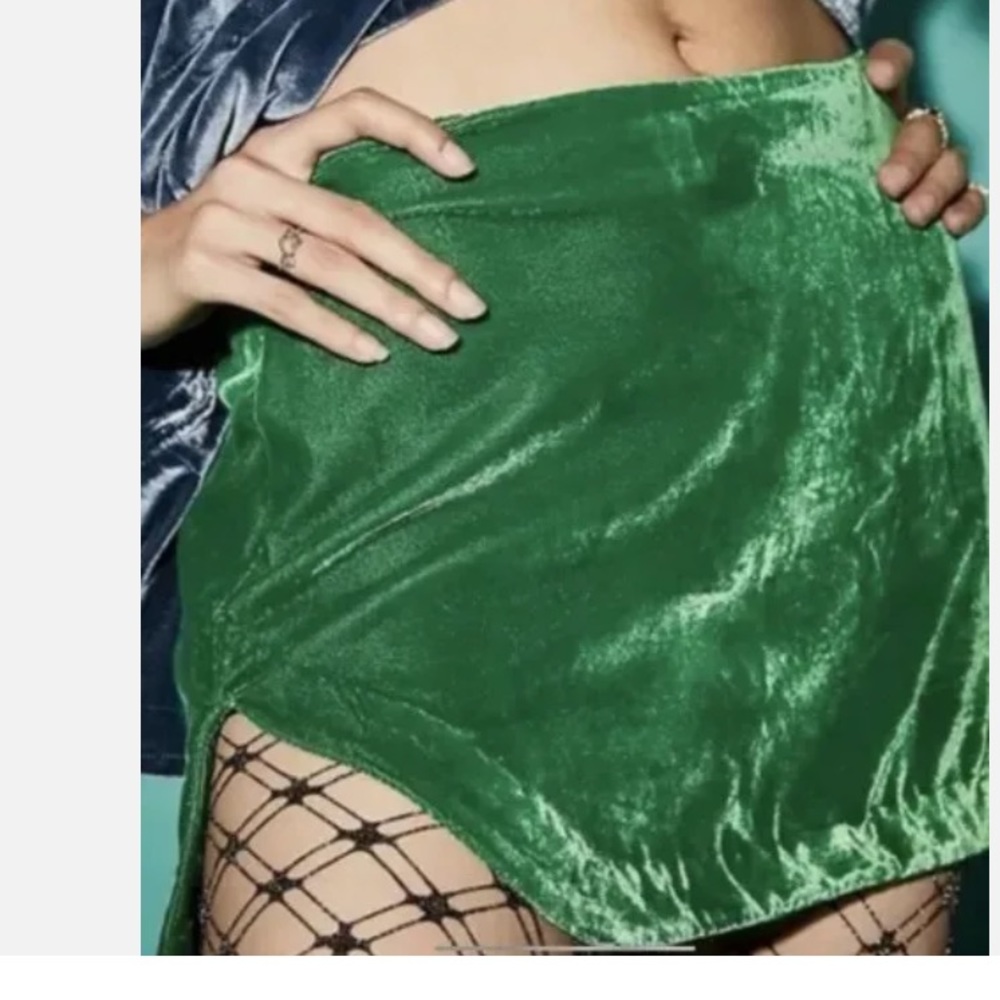 Free people green velvet mini skirt